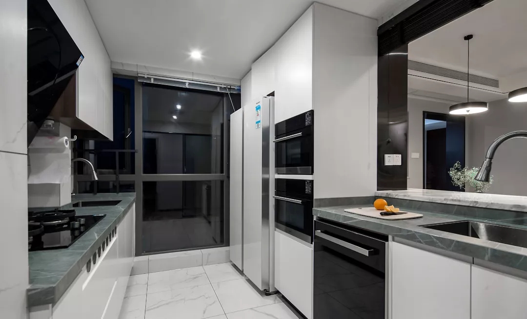 12.webp.jpg 12.webp.jpg