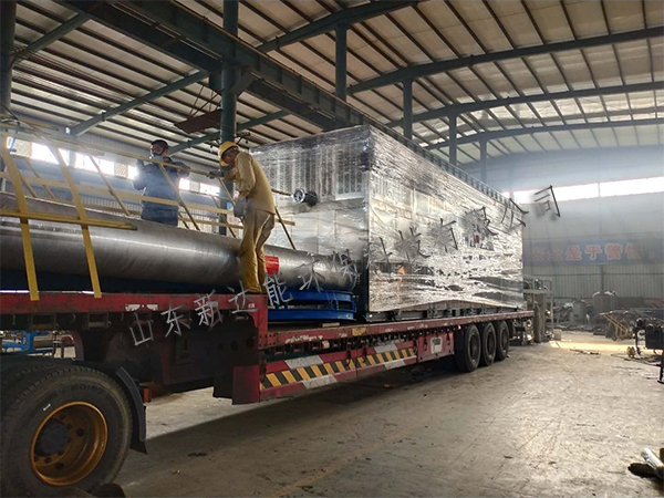 新疆客戶(hù)400立方油氣回收設(shè)備發(fā)貨現(xiàn)場(chǎng)